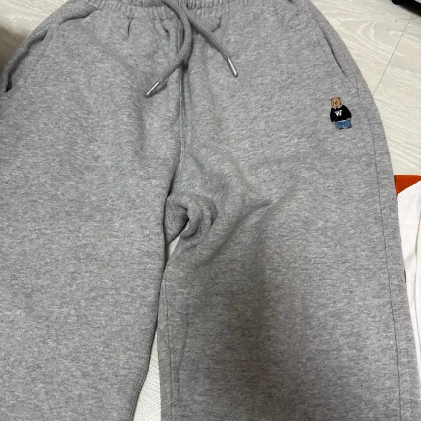 [BUNJANG] Whoau Jogger Pants / 후아유 조거팬츠