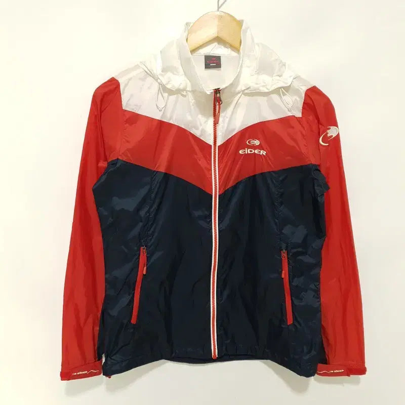 [BUNJANG] Adidas Women's Lightweight Windbreaker Jacket M_M2041 / 아디더 여성 경량 바람막이 자켓 M_M2041