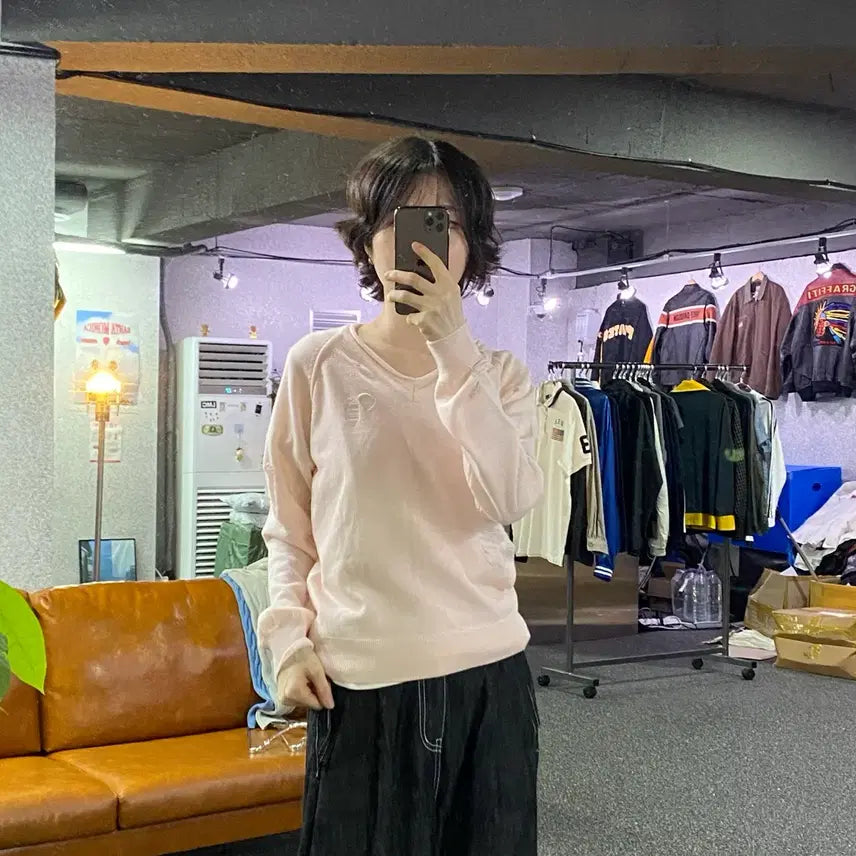 [BUNJANG] TheOpen Product Detroit V-Neck Knit / 더 오픈 프로덕트 디트로이트 브이넥 니트 B5397