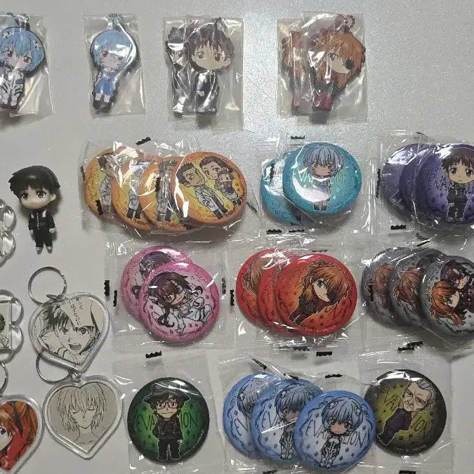 [BUNJANG] Evangelion Gacha & Figures Bundle / 에반게리온 아소토 가챠& 피규어등 일괄로 팔아요.