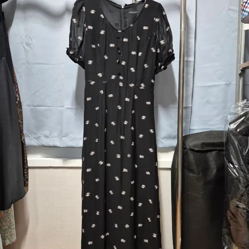 [BUNJANG] Sisley Long Black Patterned Dress / 시슬리 원피스