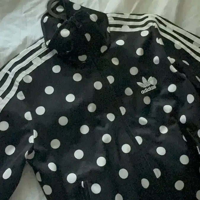 [BUNJANG] Now I'm Young x Adidas Dot Jersey / 나우아임영 아디다스 도트 져지 100