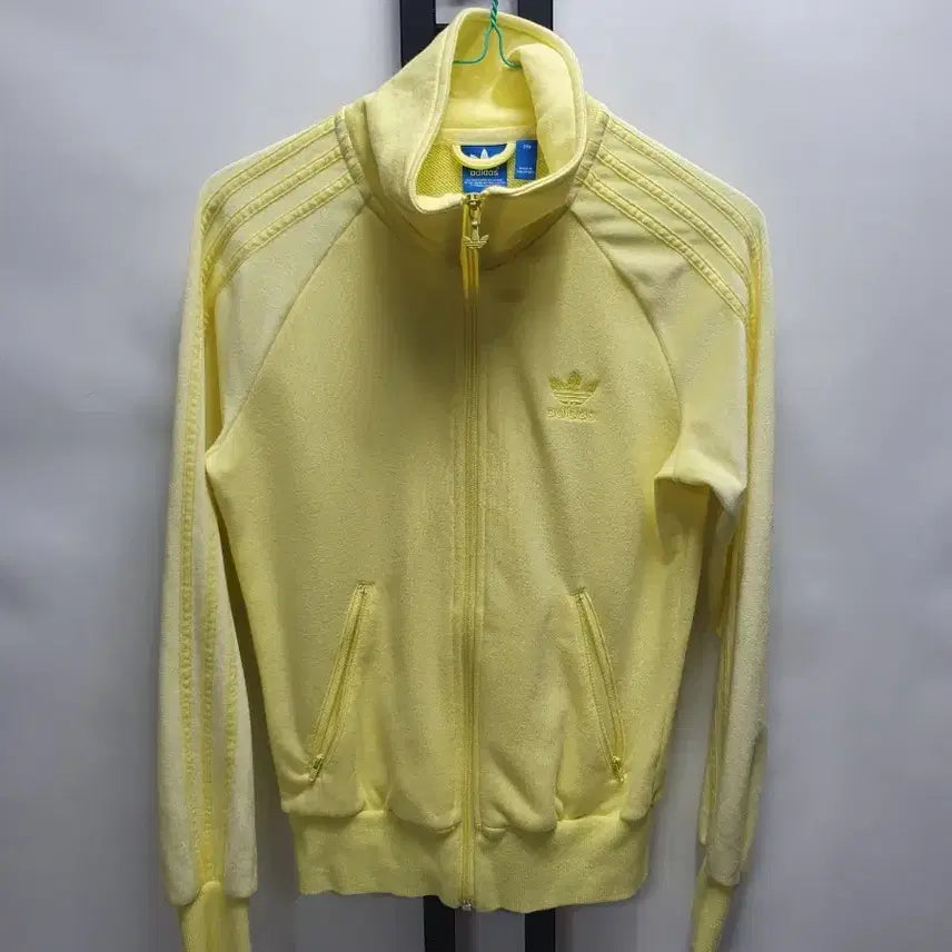 [BUNJANG] Adidas Velvet Firebird Track Top Jersey - Lemon Yellow / 아디다스 벨벳 트랙탑 파이어버드 져지 레몬 옐로우 90