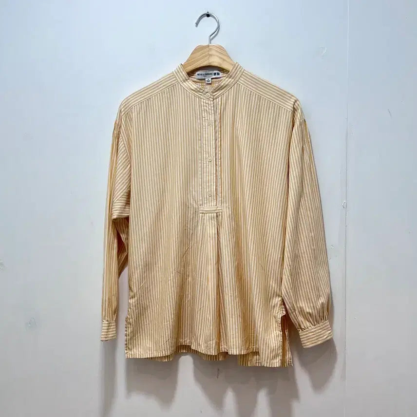 [BUNJANG] Uniqlo x Ines de la Fressange Striped Button-Up Shirt / Uniqlo 유니클로 X 이네스 드 라 프라상쥬 셔츠 (여성M~L)