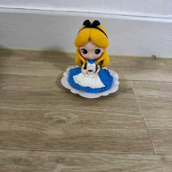 [BUNJANG] Disney Alice in Wonderland Sugarly Alice A Ver. Q posket Figure / 박스X 이상한 나라의 앨리스 큐포스켓 슈걸리 앨리스 A Ver.