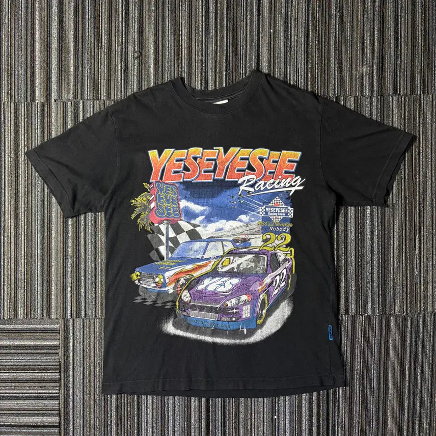 [BUNJANG] YESEYESEE Racing Graphic T-Shirt / 예스아이씨 레이싱 그래픽 반팔 티셔츠