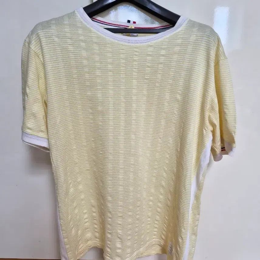 [BUNJANG] Thom Browne Yellow Stripe Short Sleeve T-Shirt / 톰브라운 반팔티