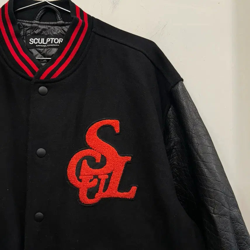 [BUNJANG] Sculptor Buffalo Leather Wool Button Varsity Jacket / 스컬프터 버팔로 레더 울 버튼 바시티 자켓