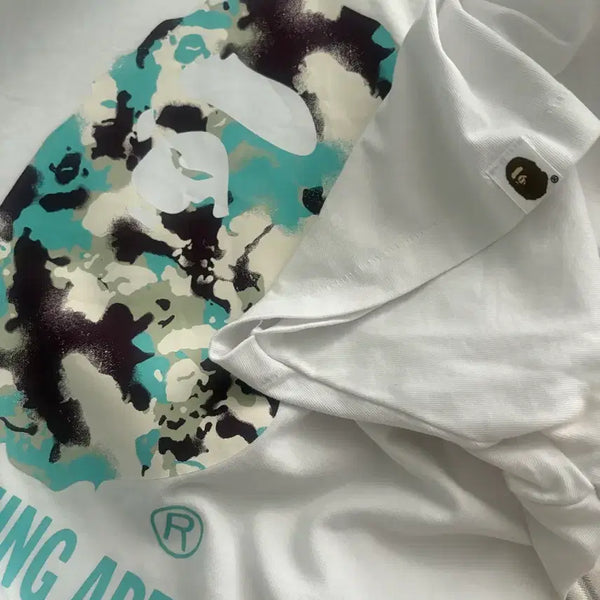 [BUNJANG] BAPE Relaxed Fit T-Shirt White / 베이프 맵 카모 바이 베이싱 에이프 릴랙스드 핏 티 화이트