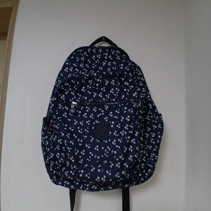 [BUNJANG] Kipling Backpack Navy Flower Pattern / 키플링 백팩 네이비 플라워 패턴 33  42