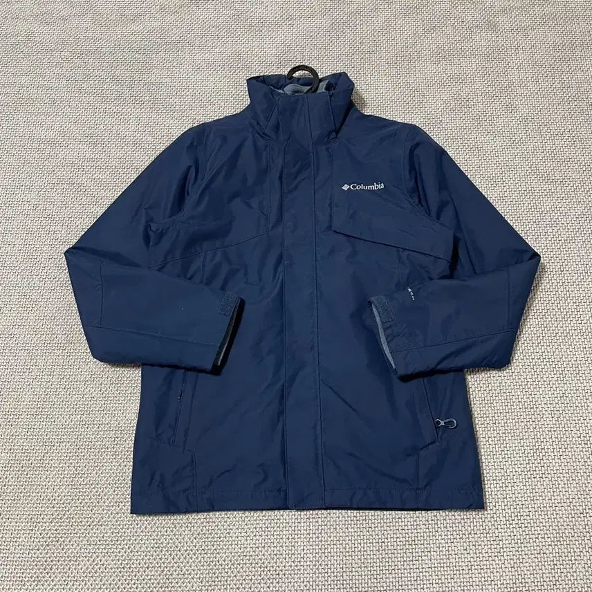 [BUNJANG] Columbia Fleece-Lined Windbreaker Jacket Size S / S 컬럼비아 등산 바람막이 내피포함 B.7198