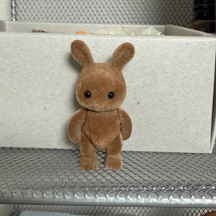 [BUNJANG] Sylvanian Families Brown Rabbit / 실바니안 패밀리 갈색 브라운 토끼