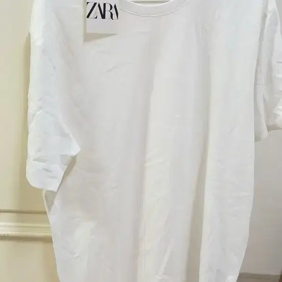 [BUNJANG] Zara, Endg, Giordano Men's T-Shirts Bundle / 남성의류 새상품 자라 반발티 +엔드지 +지오다노 3장 개당가격이에요