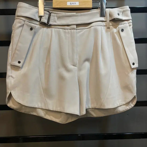 [BUNJANG] Calvin Klein Belted Shorts Ivory Size 76 / [76] Calvin Klein 벨티드 숏팬츠 아이보리 2.9