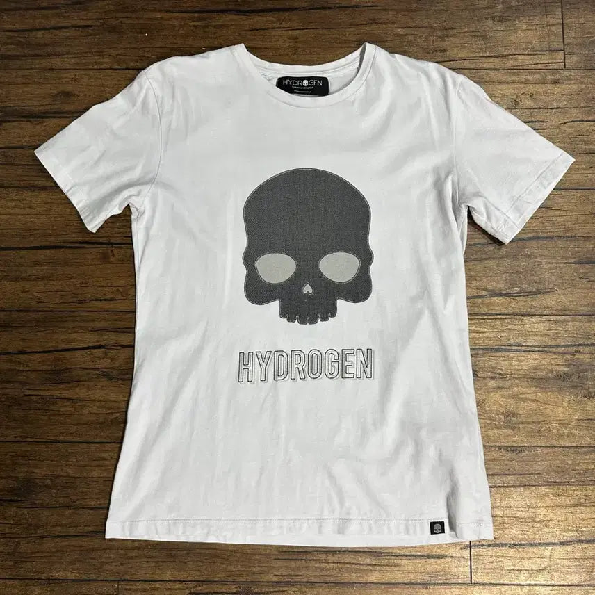 [BUNJANG] Hydrogen Skull Logo Short Sleeve T-Shirt White M / 하이드로겐 HYDROGEN 이탈리아 스컬 로고 반팔 티셔츠 화이트 M