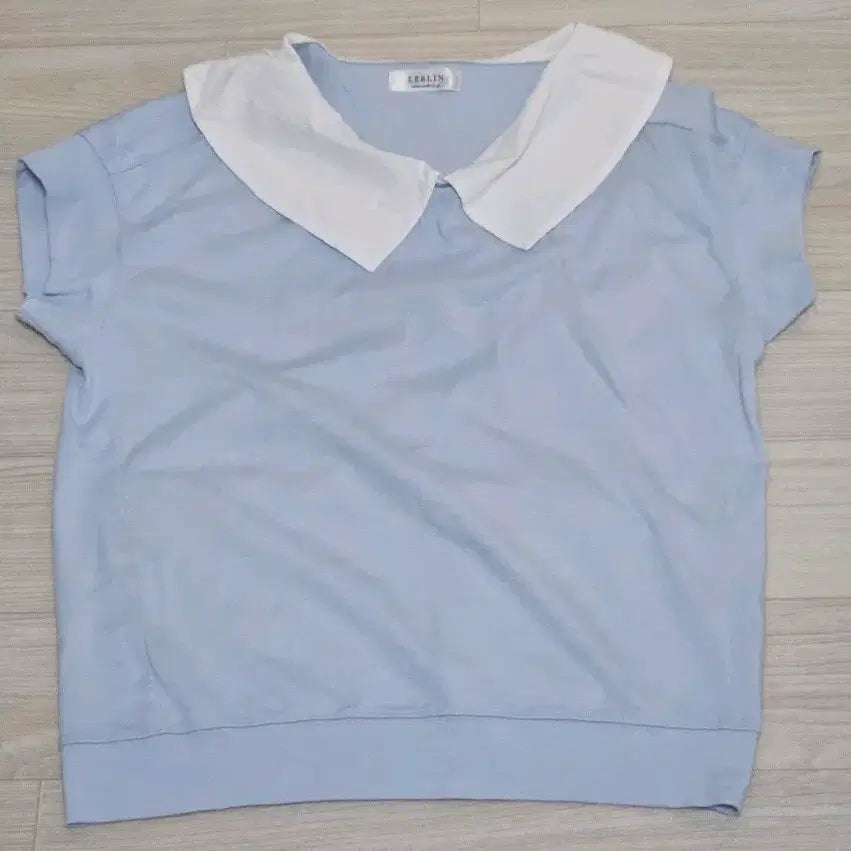[BUNJANG] LIRIN Pastel Blue White Collar Short Sleeve T-Shirt / 리린 파스텔 블루 흰색 카라 반팔 티셔츠