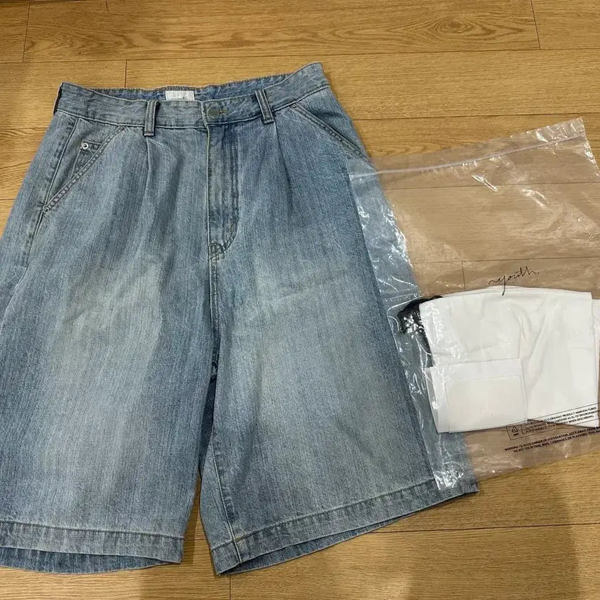 [BUNJANG] YOUTH Half Denim Bermuda Light Blue Size S / 유스 하프 데님 버뮤다 라이트 블루 S사이즈