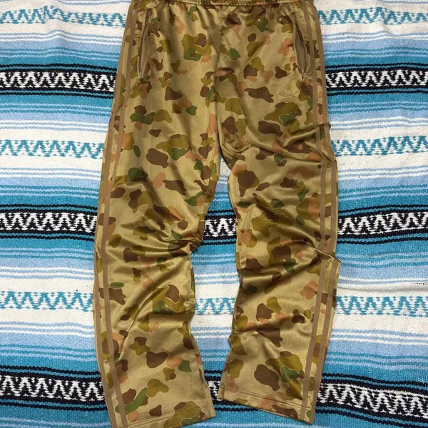 [BUNJANG] Adidas Firebird Camo Pattern Track Pants / 아디다스 파이어버드 카모 패턴 트랙팬츠