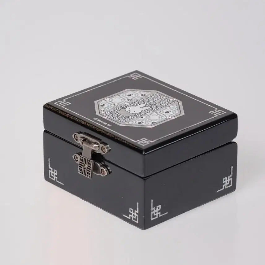 [BUNJANG] Miffy Mother-of-Pearl Jewelry Box / 미피 자개 보석함 새상품(오늘만)