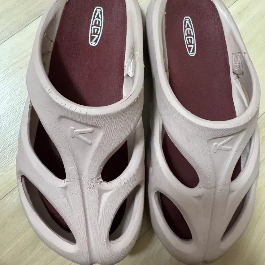 [BUNJANG] Kin Shanti Slide 230 Pink Sandals / 킨 샨티 슬라이드 230 핑크