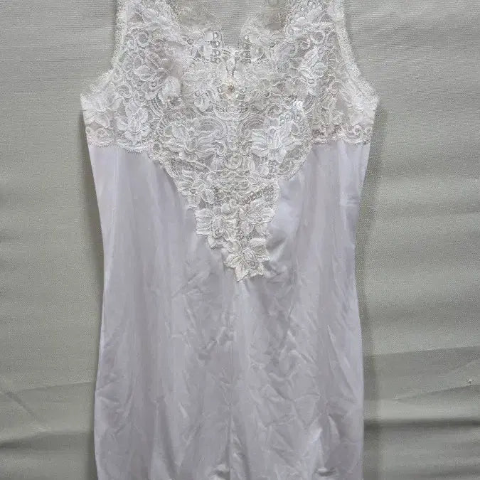 [BUNJANG] Venus Slip Size 85 White Lace / 비너스 슬립85