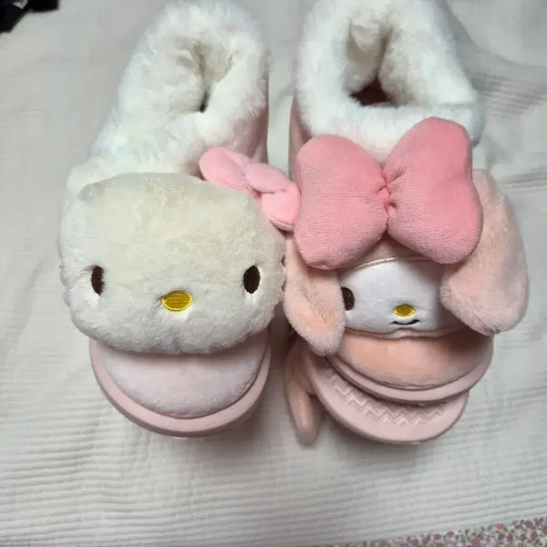 [BUNJANG] Sanrio Characters Fuzzy Slippers Pink Bundle Set / 산리오 캐릭터 털 슬리퍼 핑크일괄