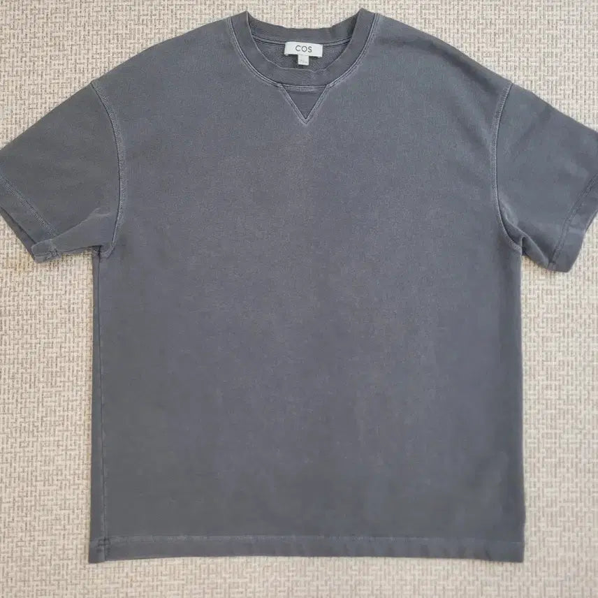 [BUNJANG] COS Grey Short Sleeve T-Shirt - Size M / COS 그레이 반팔 티셔츠 M