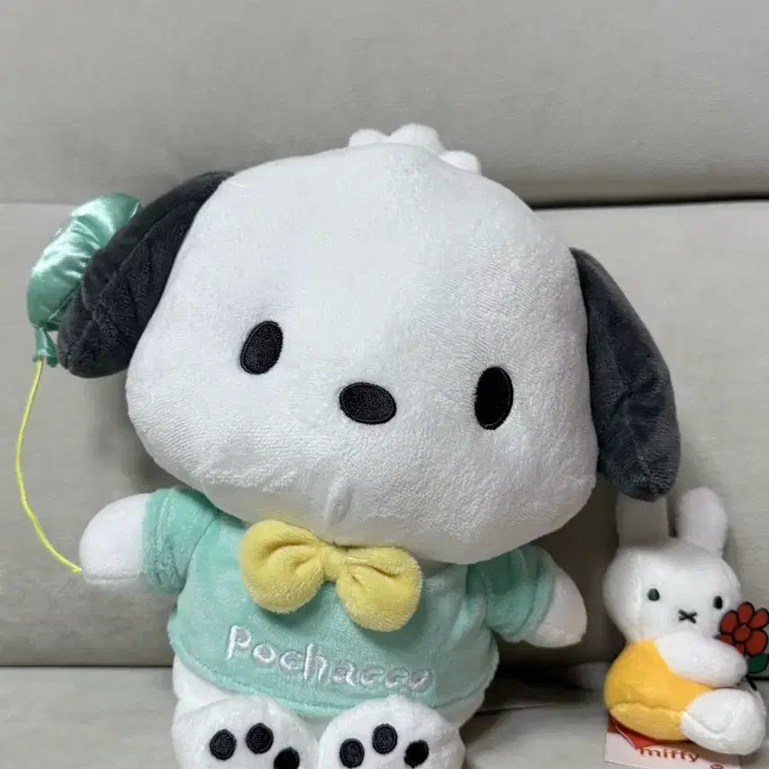 [BUNJANG] Sanrio Pochacco Medium Plush Doll 25cm / 산리오 포차코 중형 인형