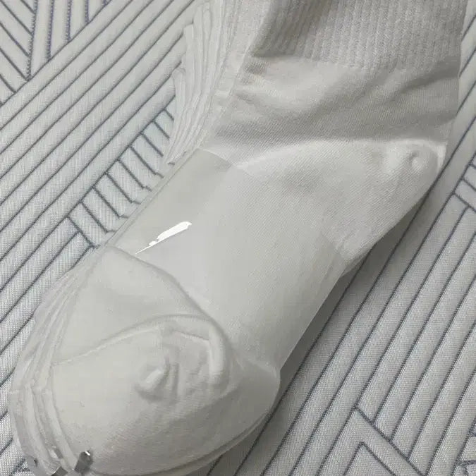 [BUNJANG] White Ankle Socks (Unisex) - 10 Pairs / 흰색 단목 양말 남여 공용 10켤레