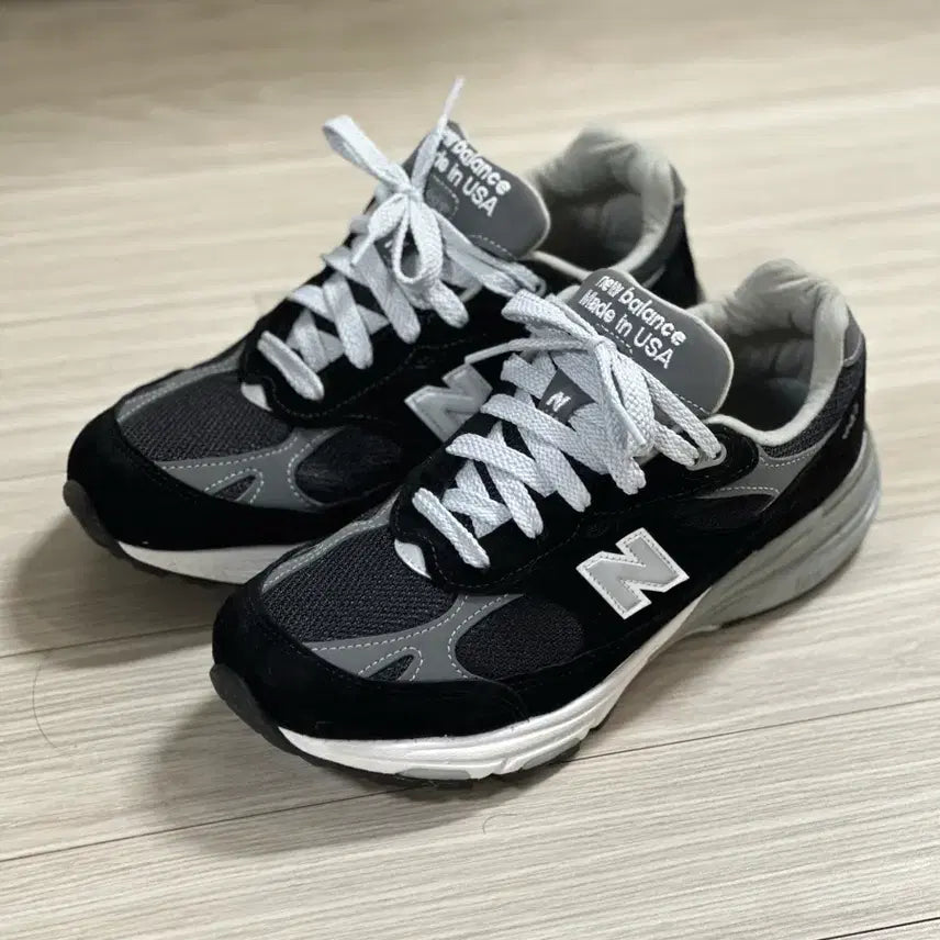 [BUNJANG] New Balance 993 Women's Black WR993BK Running Shoes - US 9.5 (B Width) / 뉴발란스 993블랙 WR993BK 발볼 b 9.5사이즈 (265)