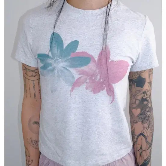 [BUNJANG] Pisces Double Flower Short Sleeve T-Shirt / 파이시스 Double Flower Short Sleeve 티셔츠