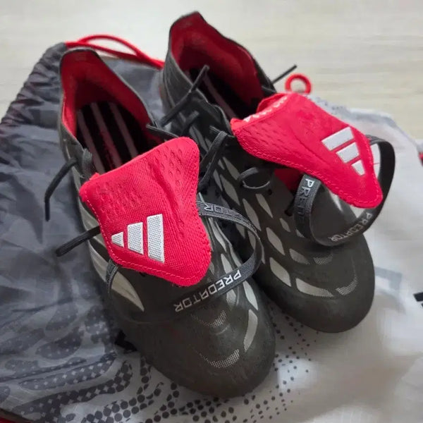 [BUNJANG] Adidas Predator Elite Foldover AG Football Boots / [245mm] 아디다스 프레데터 엘리트 폴드오버 AG
