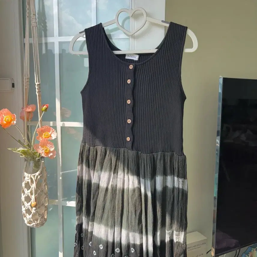[BUNJANG] Vintage Mint Tie-Dye Sleeveless Dress / [빈티지] 민트 타이다이 우드단추 민소매 원피스 -옷장정리