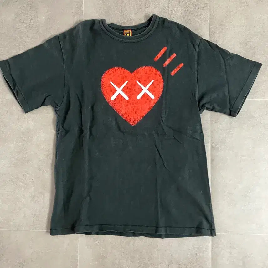 [BUNJANG] Human Made x KAWS Short Sleeve T-Shirt / 휴먼메이드 카우스 반팔 티셔츠
