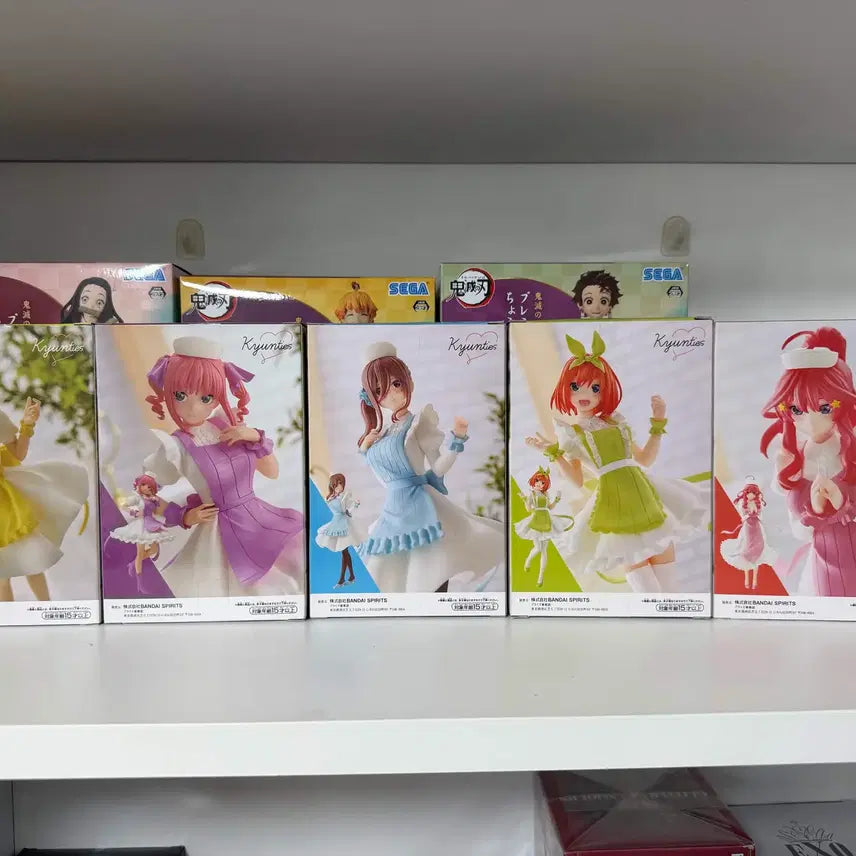 [BUNJANG] Quintessential Quintuplets The Quintessential Quintuplets Seating Area Set - Bundle Set (Sealed) / 미개봉)반프 큐티즈 5등분의 신부 세트 일괄