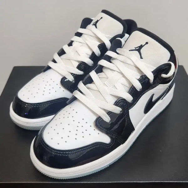 [BUNJANG] Nike Air Jordan 1 Low SE Sneakers (225mm) / 나이키 에어조던1 로우 SE 225mm 운동화