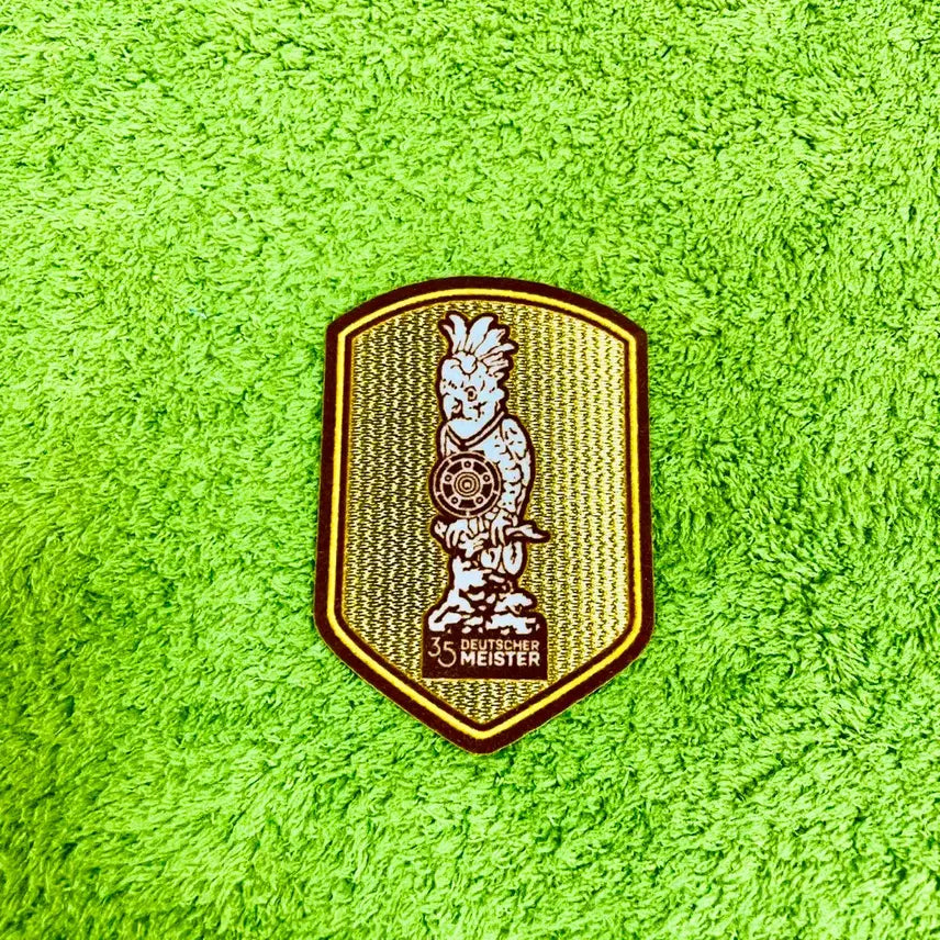[BUNJANG] Bayern Munich 2025-26 League Champions 'Cockatoo' Commemorative Patch / 25-26 바이에른 뮌헨 리그 35회 우승 앵무새 코카투 기념 패치