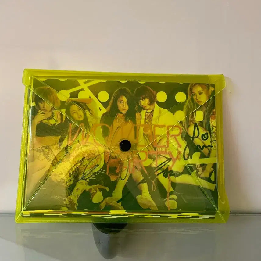 [BUNJANG] Wonder Girls 'Like This' Signed Album (Fluorescent Yellow) / 원더걸스 원더파티 likethis 싸인 앨범(형광 노랑)