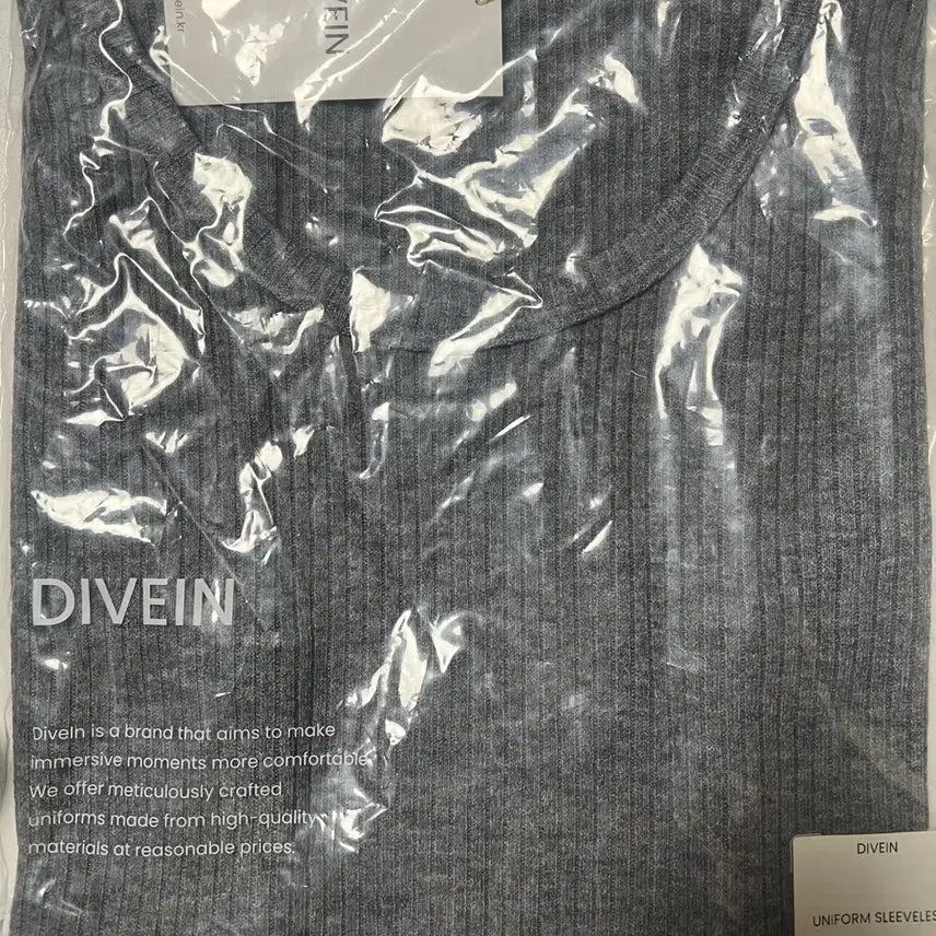 [BUNJANG] Dive In Sleeveless Top - Size 2 / 다이브인 슬리브리스