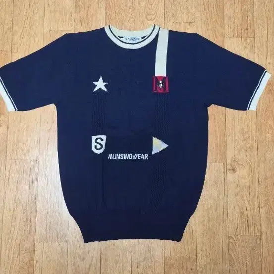 [BUNJANG] Munsingwear Golf Wear Short Sleeve Knit 100 - Navy/White / 정품3회 착용)먼싱웨어 골프웨어 얇은 반팔니트100,Made in Japan