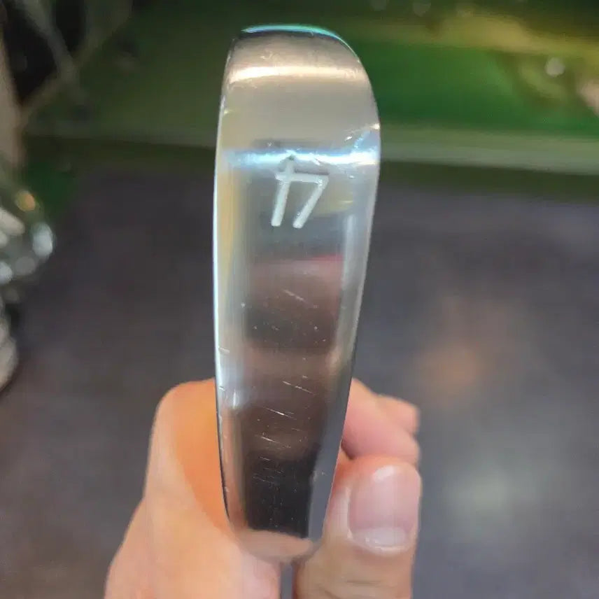 [BUNJANG] Fourteen TC777 Forged 4-Iron with Tour AD 65 R-Flex Shaft / 포틴 TC777 FORGED 4번 아이언 판매