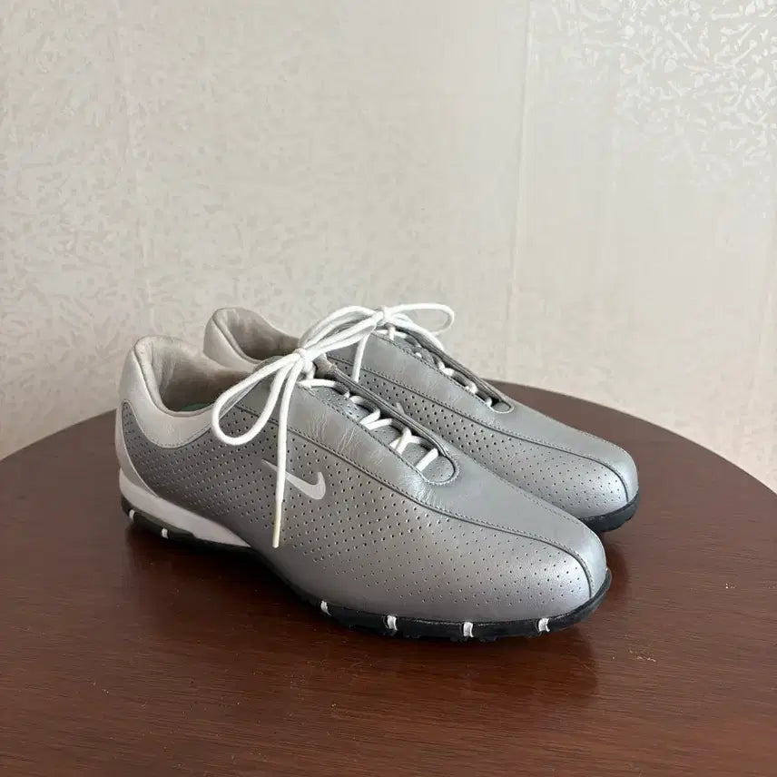[BUNJANG] Nike Traction Contact Golf Shoes Silver US 7 (250mm) / 나이키 트랙션 컨택트 실버 250