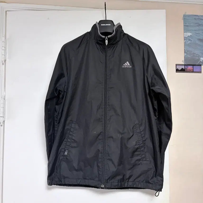 [BUNJANG] Adidas Windbreaker Black/Grey Three-Stripes / 아디다스 바람막이 검정색/회색 삼선