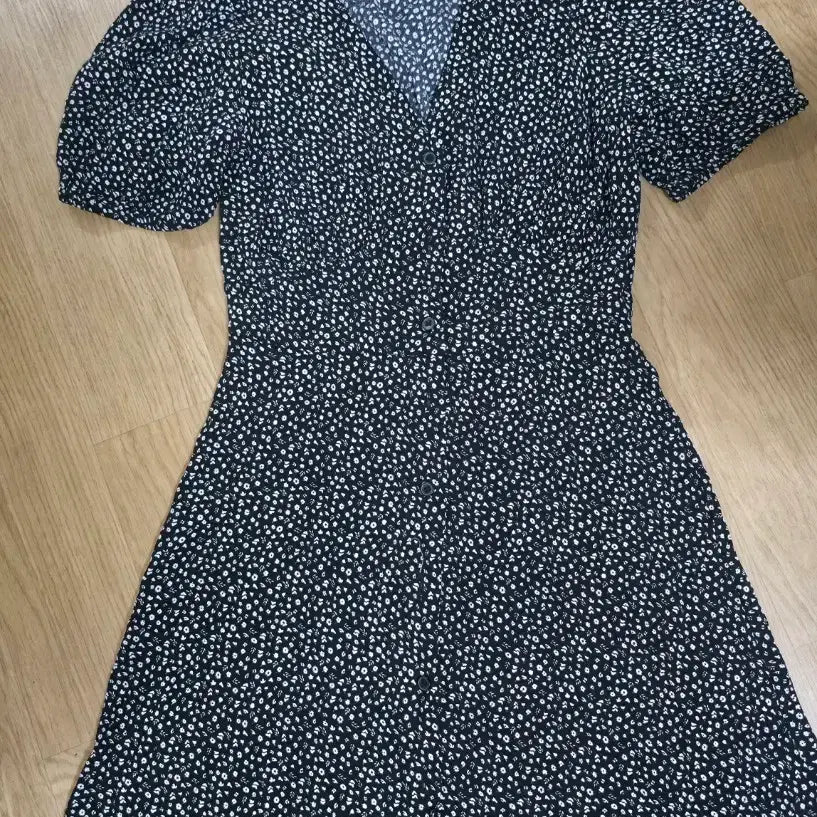 [BUNJANG] And Other Stories Floral Pattern Shirt Dress / 앤아더스토리즈 플라워패턴 원피스