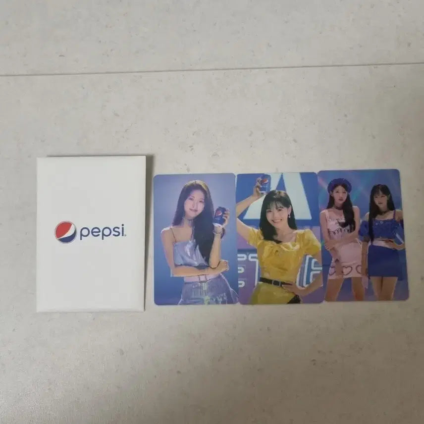 [BUNJANG] Oh My Girl Hyojung Arin Pepsi Photocard Set / 오마이걸 효정 아린 펩시 포토카드 3장 세트