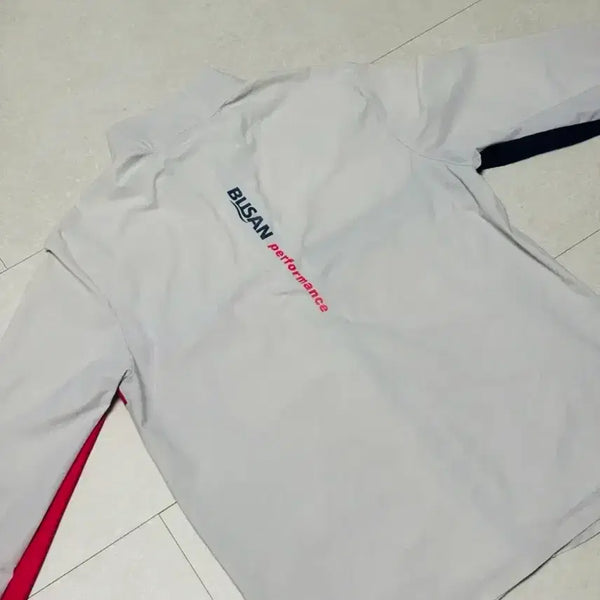 [BUNJANG] Up-toon Windbreaker Jersey S / 업툰 부산대표 바람막이(져지)/s/