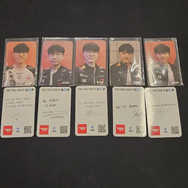 [BUNJANG] T1 Team Signed Photocard Set (5 Types) / T1 선수단 사인 포토카드 5종 세트