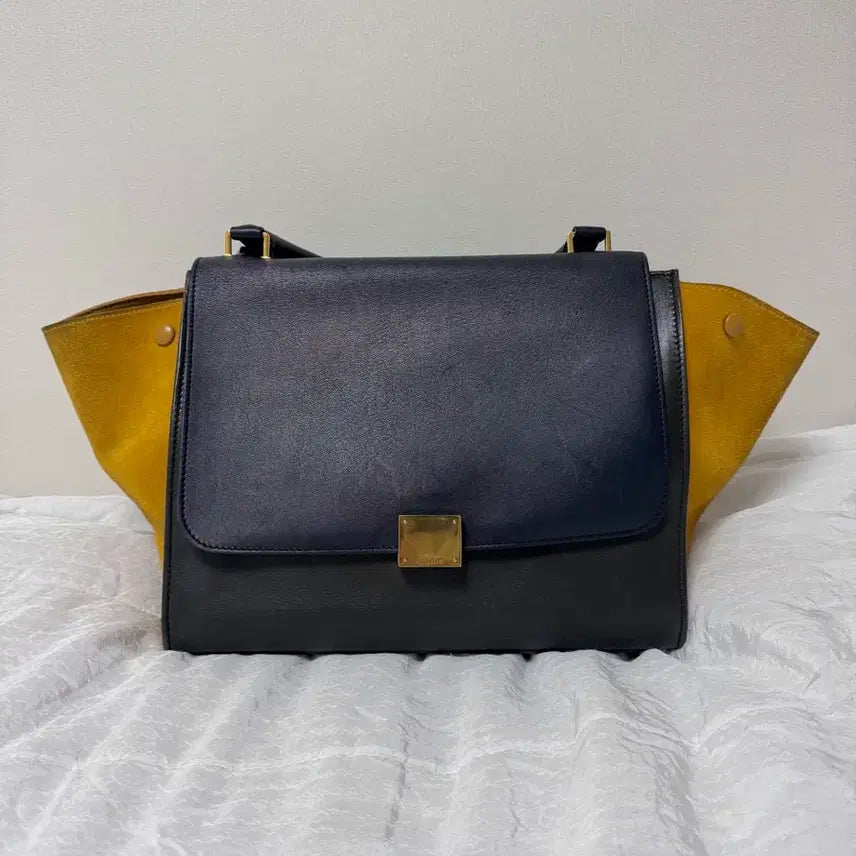 [BUNJANG] Celine Luggage Bag Navy/Mustard / 셀린느 러기지백 네이비/머스타드
