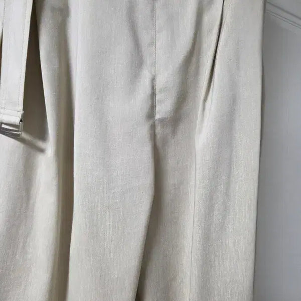 [BUNJANG] Songzio Collection Edge Fold Volume Pants Beige / 송지오 컬렉션 엣지폴드 볼륨팬츠