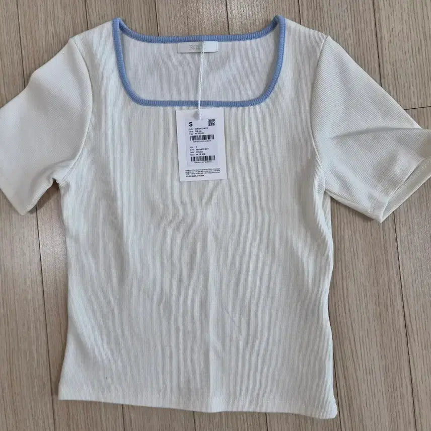 [BUNJANG] Roem Square Neck Short Sleeve T-Shirt Size S Cream / 로엠반팔티